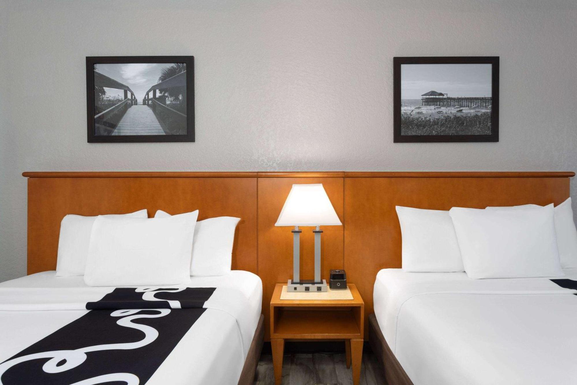 La Quinta Inn By Wyndham Cocoa Beach-Port Canaveral Exteriör bild