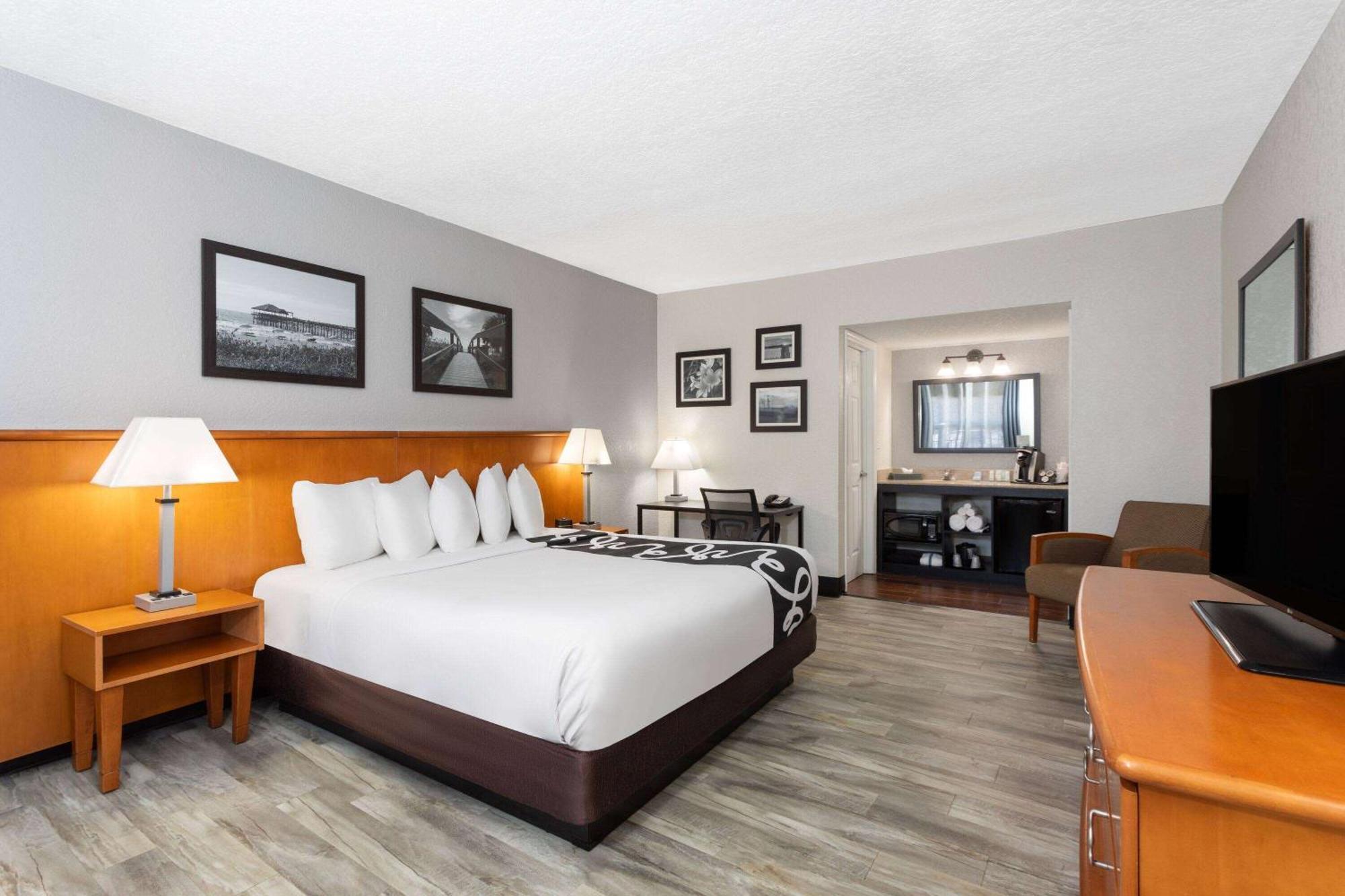 La Quinta Inn By Wyndham Cocoa Beach-Port Canaveral Exteriör bild