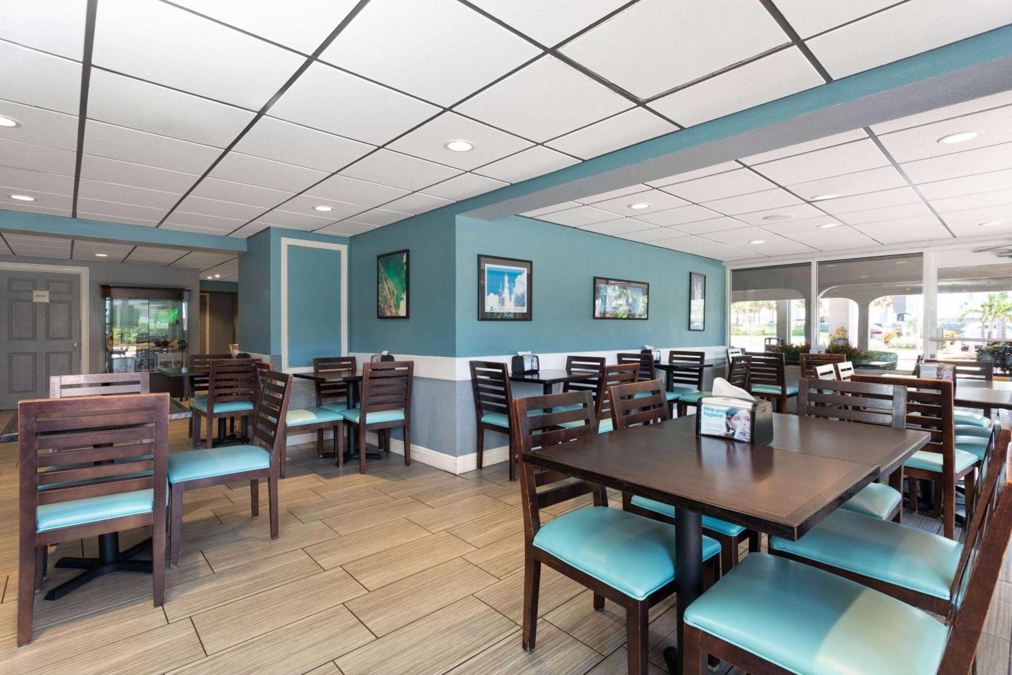 La Quinta Inn By Wyndham Cocoa Beach-Port Canaveral Exteriör bild
